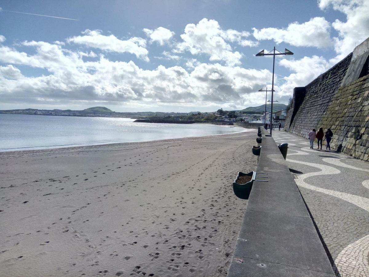 Janelas Da Praia Praia da Vitoria ภายนอก รูปภาพ