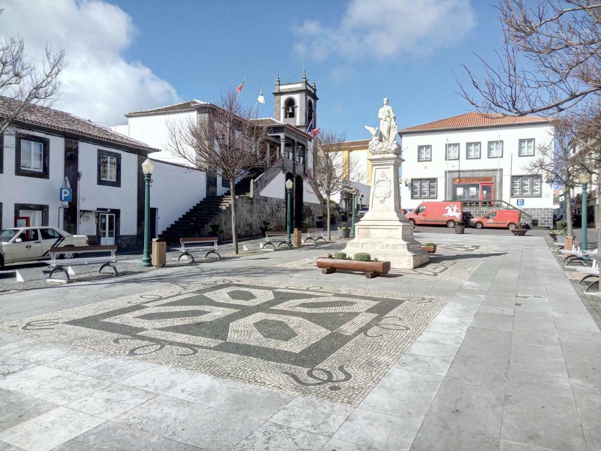 Janelas Da Praia Praia da Vitoria ภายนอก รูปภาพ