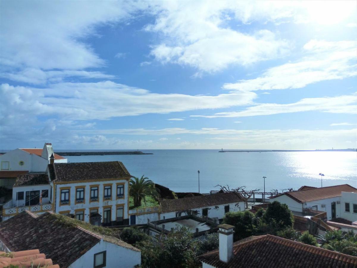 Janelas Da Praia Praia da Vitoria ภายนอก รูปภาพ